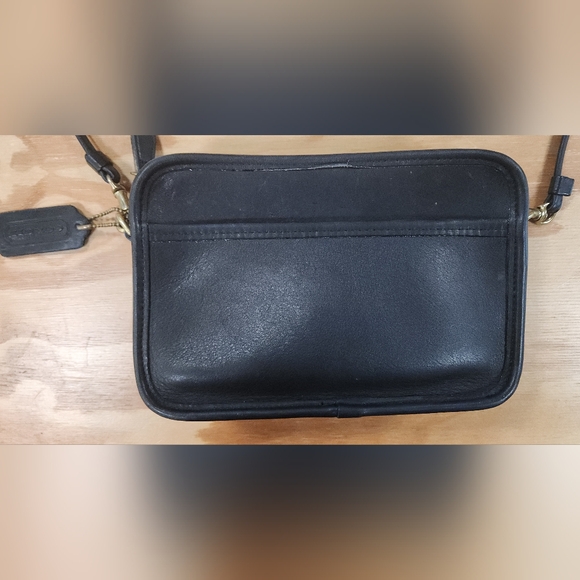 Vintage Coach 9925 Black Leather Bag - Picture 3 of 11